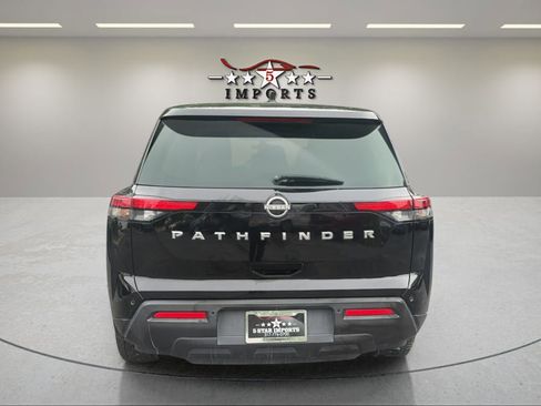 Used 2023 Nissan Pathfinder S w/ Cargo Package FWD image 4