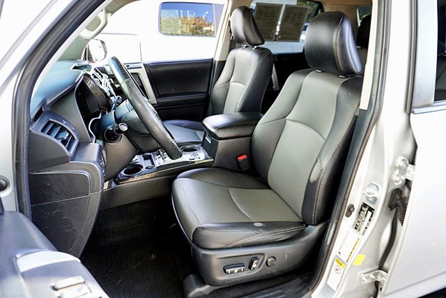 Used 2014 Toyota 4Runner SR5 Premium AWD/4WD image 22