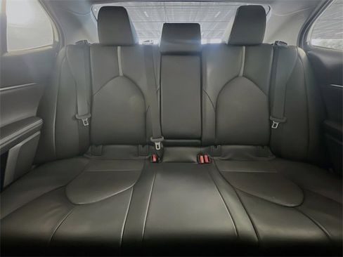 Used 2021 Toyota Camry XSE image 25