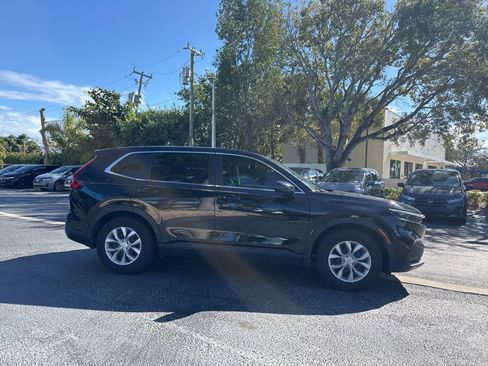 Certified 2024 Honda CR-V LX image 4