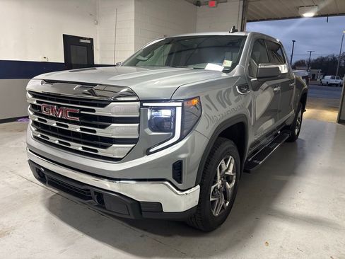 New 2026 GMC Sierra 1500 SLE w/ Preferred Package AWD/4WD image 33