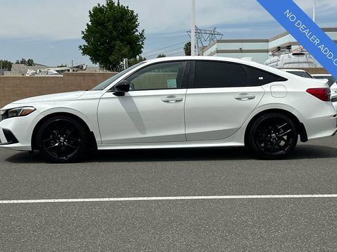 Certified 2024 Honda Civic Sport image 9