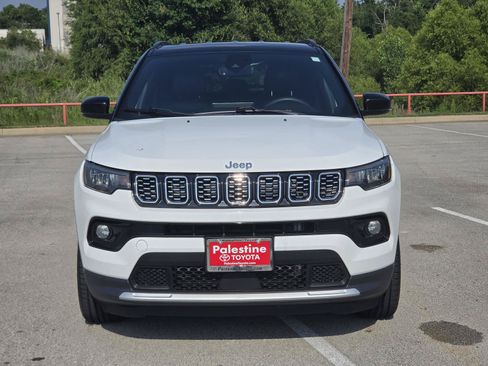 Used 2024 Jeep Compass Limited AWD/4WD image 2