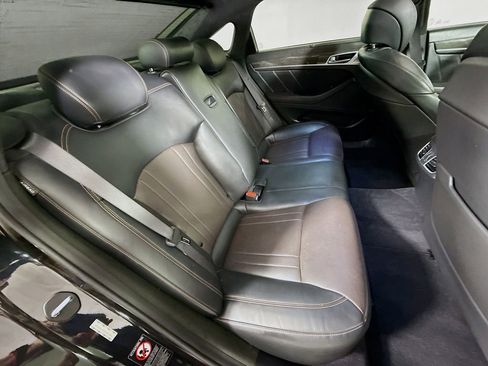 Used 2018 Genesis G80 3.3T Sport image 29
