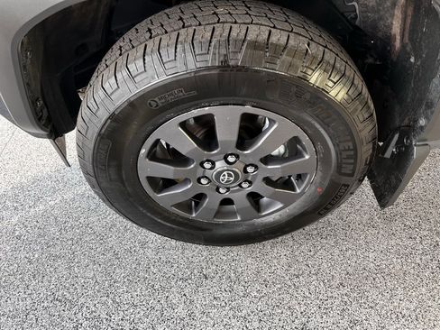 Used 2025 Toyota 4Runner SR5 image 11