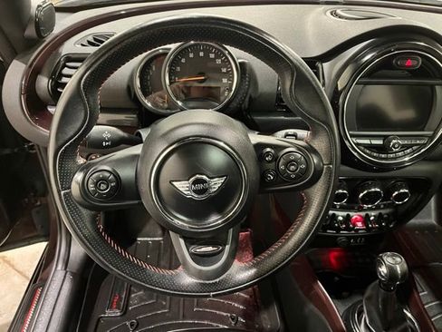 Used 2016 MINI Cooper Clubman S image 24