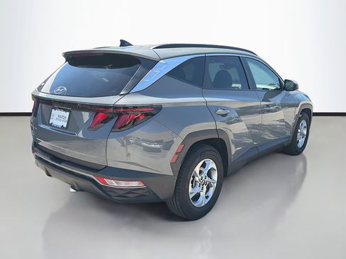 Used 2024 Hyundai Tucson SEL image 3