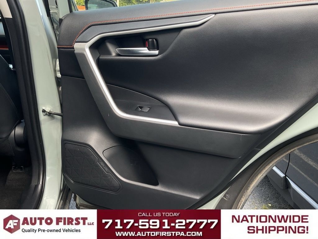 Used 2019 Toyota RAV4 Adventure w/ Cold Weather Package AWD/4WD image 13