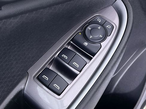 Used 2023 Chevrolet Malibu LT image 15