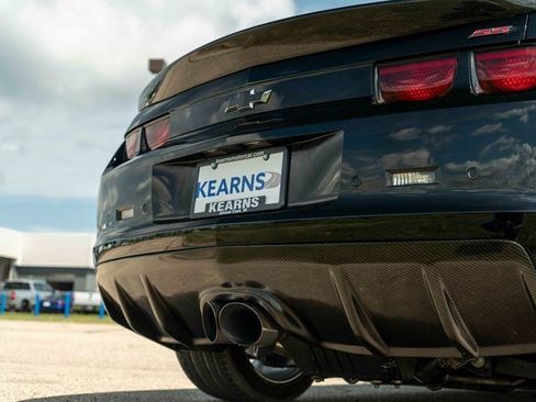Used 2011 Chevrolet Camaro SS image 36