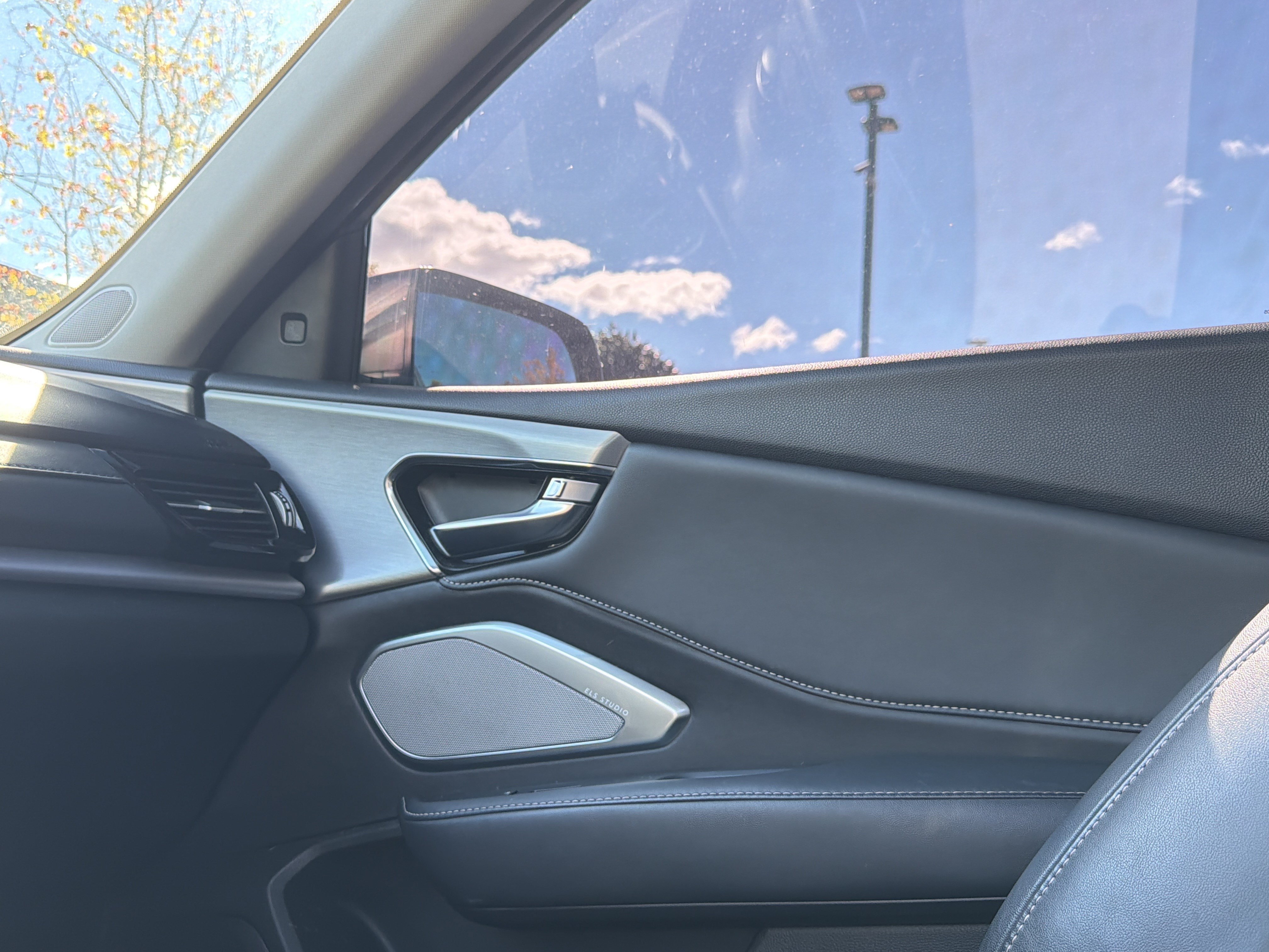 Used 2020 Acura RDX w/ Technology Package FWD image 21