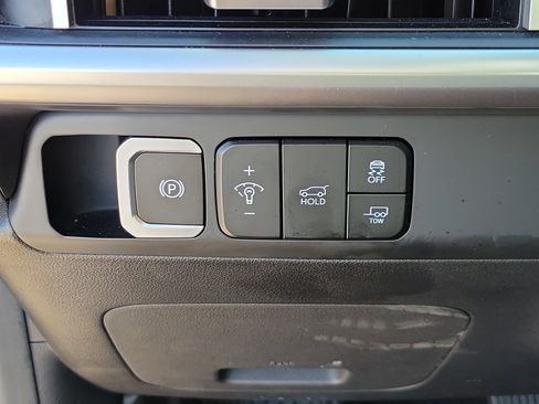 Certified 2024 Hyundai Santa Fe XRT image 7