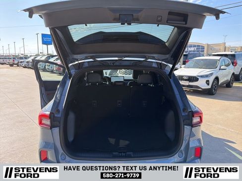 Used 2024 Ford Escape ST-Line w/ Tech Pack #1 FWD image 31