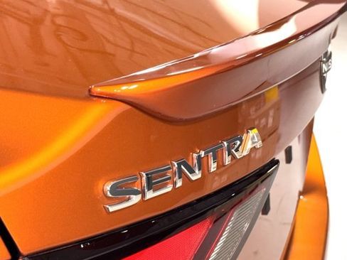 Used 2024 Nissan Sentra SR w/ SR Premium Package image 20