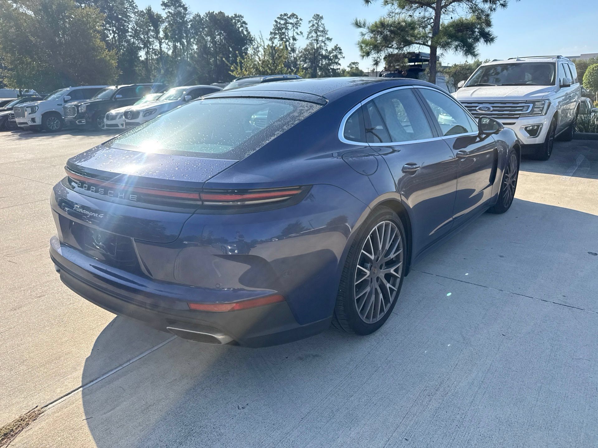 Used 2024 Porsche Panamera 4 AWD/4WD image 4