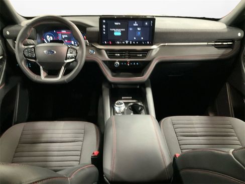 Used 2025 Ford Explorer ST-Line image 10