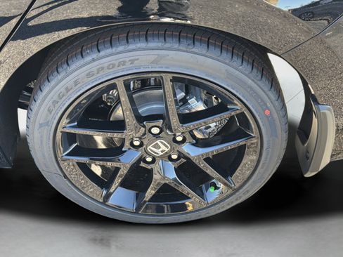 Used 2026 Honda Civic Sport image 31