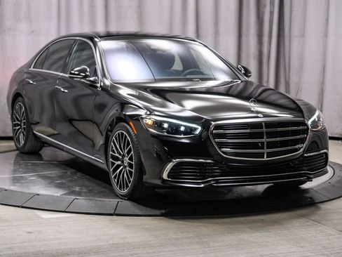 Used 2025 Mercedes-Benz S 580 4MATIC Sedan image 5