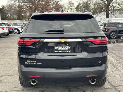 Used 2022 Chevrolet Traverse LT w/ LPO, Floor Liner Package image 4