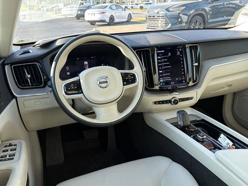Used 2023 Volvo XC60 B5 Plus w/ Protection Package Premier FWD image 18