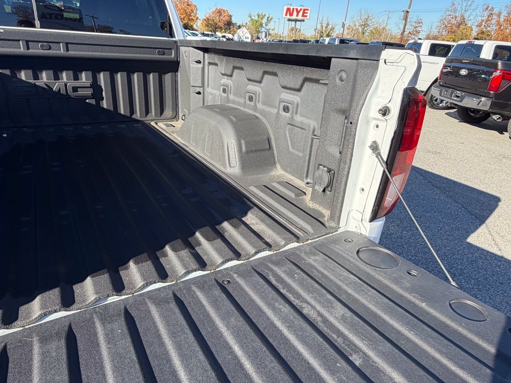 Used 2023 GMC Sierra 1500 Elevation AWD/4WD image 41