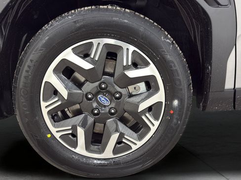 Used 2026 Subaru Forester Premium AWD/4WD image 40