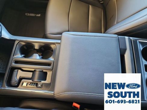 New 2025 Ford F150 XLT w/ Equipment Group 303A High image 32