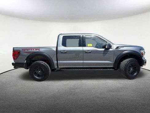 Used 2025 Ford F150 Raptor AWD/4WD image 18