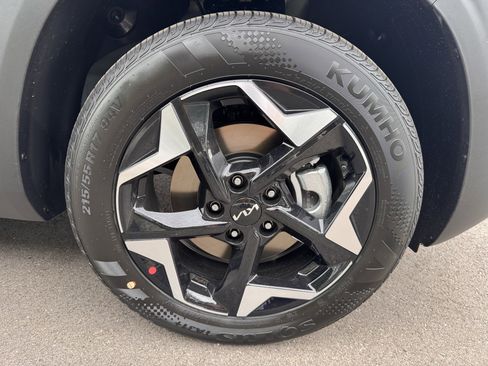 New 2026 Kia Seltos S AWD/4WD image 24