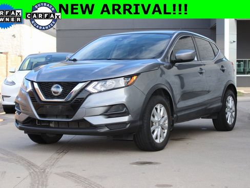 Used 2020 Nissan Rogue Sport S w/ Appearance Package image 1