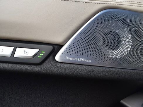 Used 2017 BMW ALPINA B7 xDrive image 73