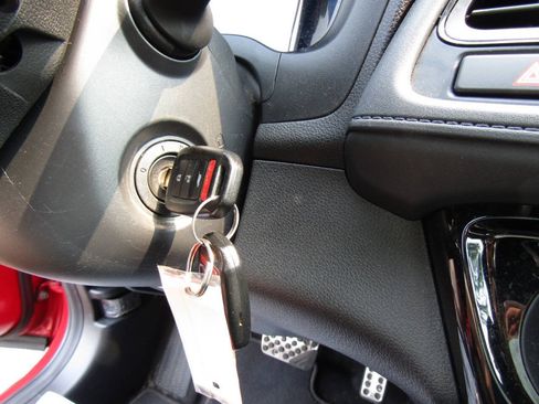 Used 2022 Honda HR-V Sport image 15