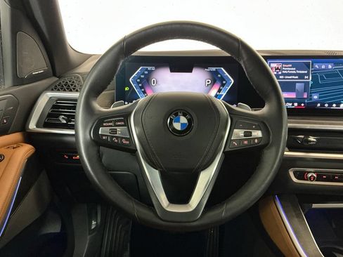Used 2024 BMW X5 sDrive40i w/ Executive Package RWD image 16