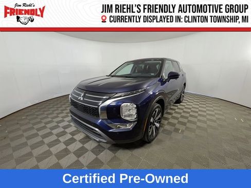 Used 2025 Mitsubishi Outlander SE AWD/4WD image 1