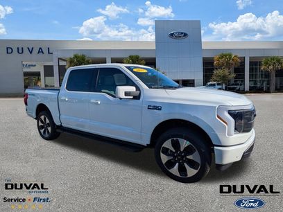 New 2025 Ford F150 Lightning Platinum