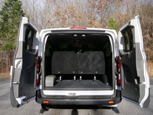 Used 2023 Ford Transit 350 XLT image 24