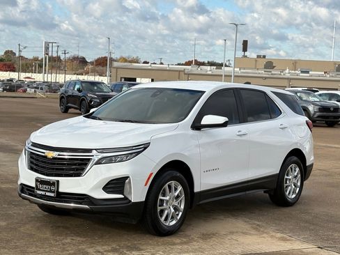 Used 2022 Chevrolet Equinox LT image 4