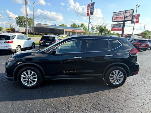 Used 2020 Nissan Rogue SV image 4