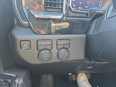 Used 2025 Chevrolet Silverado 1500 LT w/ Work Truck Package image 16