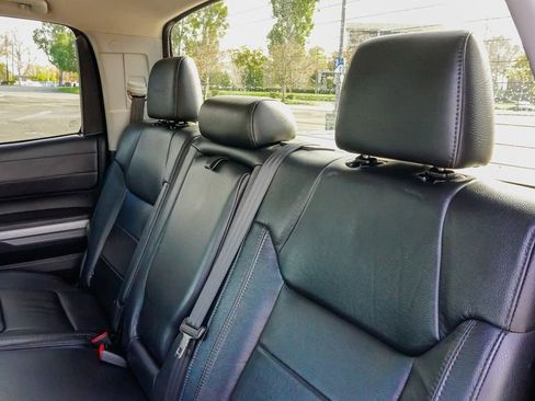 Used 2014 Toyota Tundra Limited w/ Limited Premium Package image 13