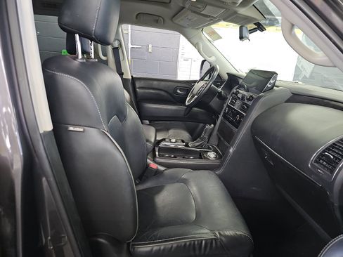 Used 2024 INFINITI QX80 Luxe AWD/4WD image 8