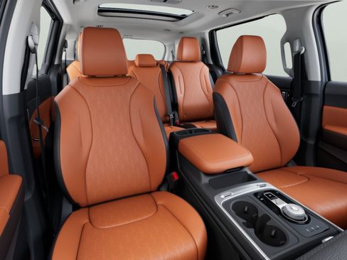 New 2027 Kia Carnival SX FWD image 15