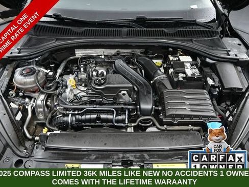 Used 2024 Volkswagen Jetta SE FWD image 43