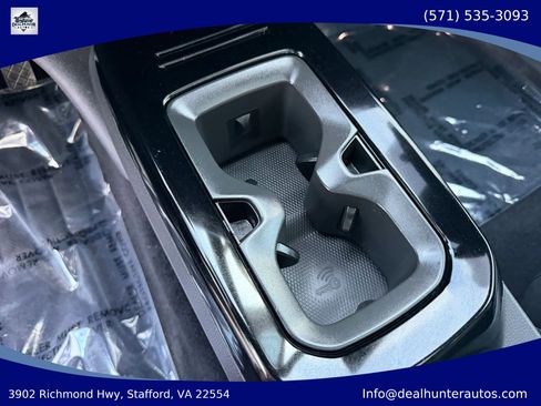 Used 2021 Volkswagen ID.4 Pro S w/ Gradient Package AWD/4WD image 23
