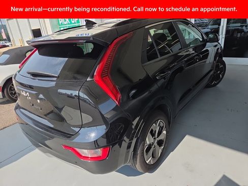 Certified 2023 Kia Niro Wind w/ Wind Preserve Package FWD image 6