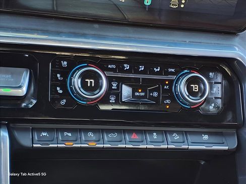 Used 2023 GMC Sierra 1500 Denali Ultimate image 16