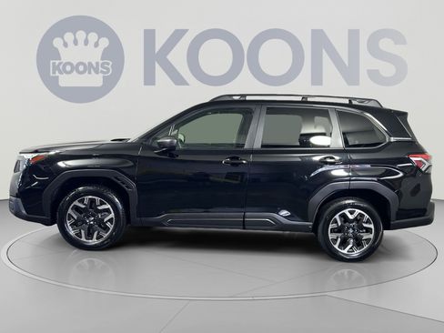 Used 2025 Subaru Forester Premium w/ Convenience Package #1 AWD/4WD image 7