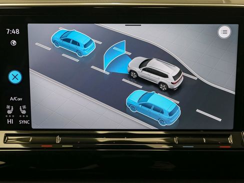 Used 2024 Volkswagen Atlas SE w/ Black Wheel Package image 29