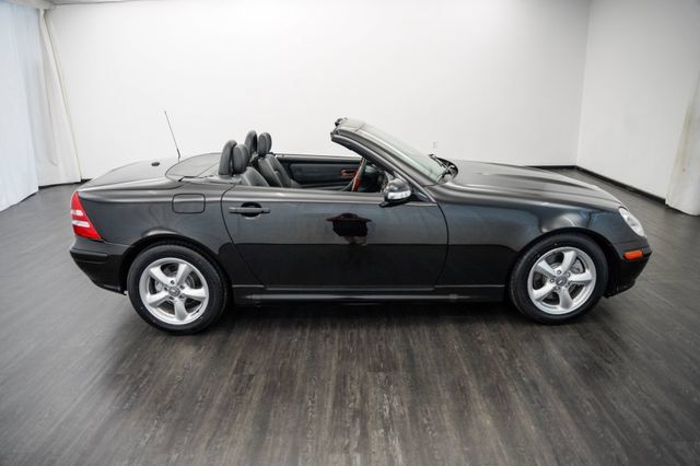 Used 2003 Mercedes-Benz SLK 320 image 6