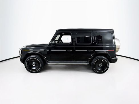 Used 2024 Mercedes-Benz G 550 image 4